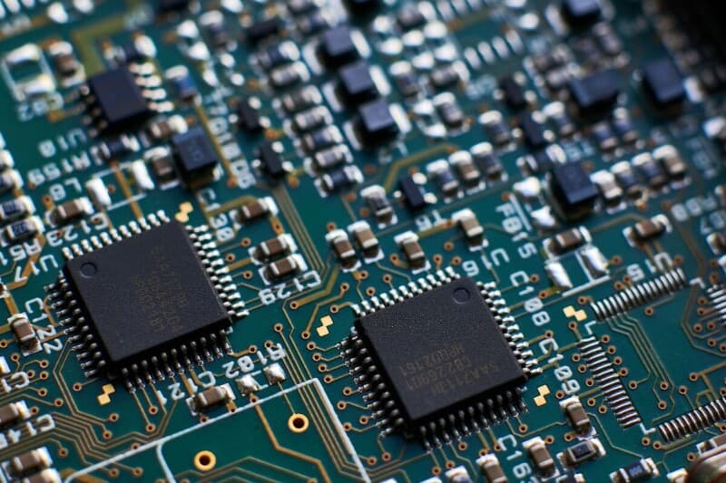 One man, two kernels, and a lot of RISC-V