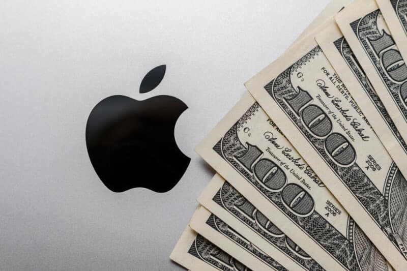 Apple passes RAMpocalypse costs on to consumers