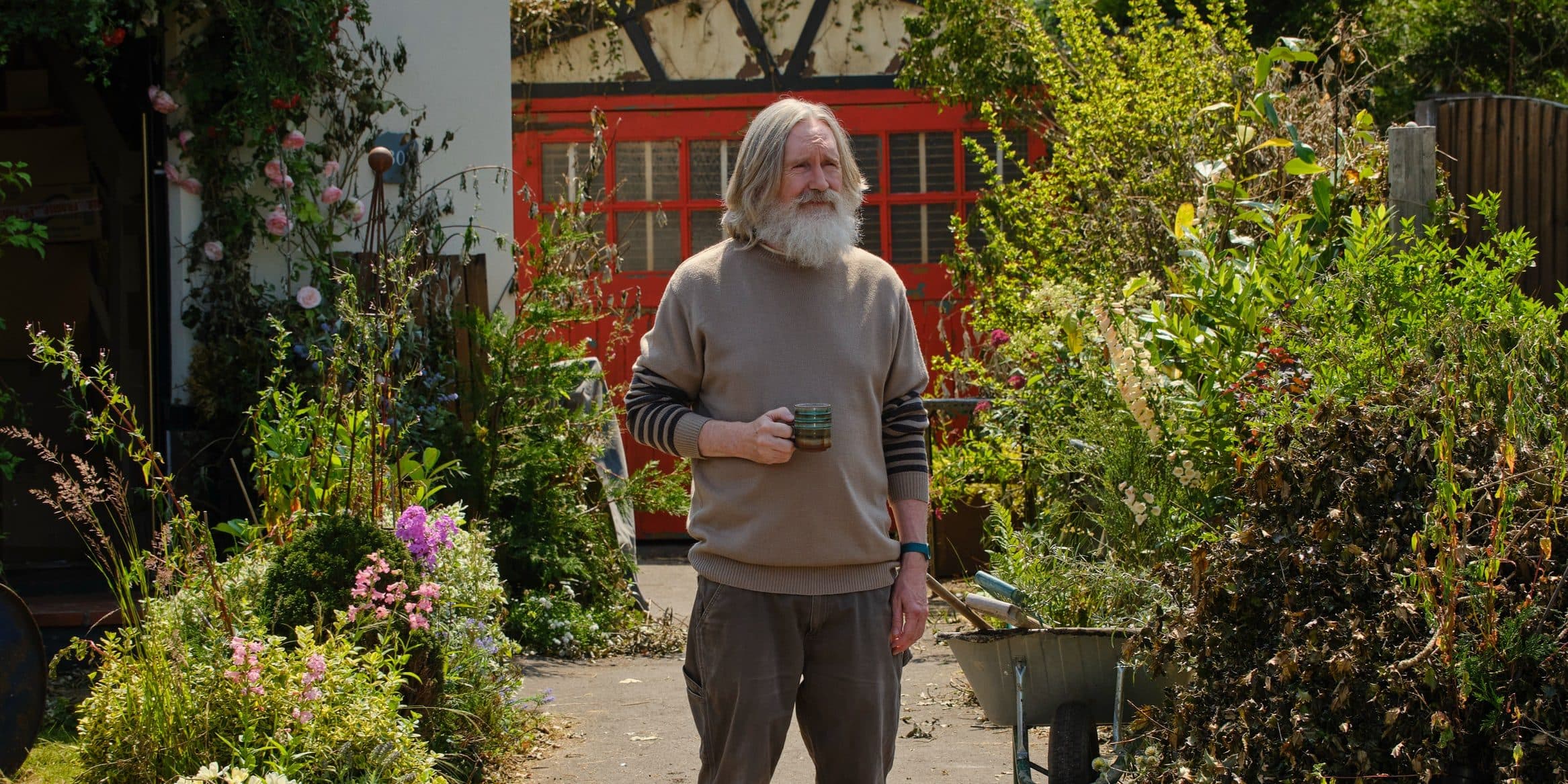 Apple TV acquires breakout British hit comedy for global streaming