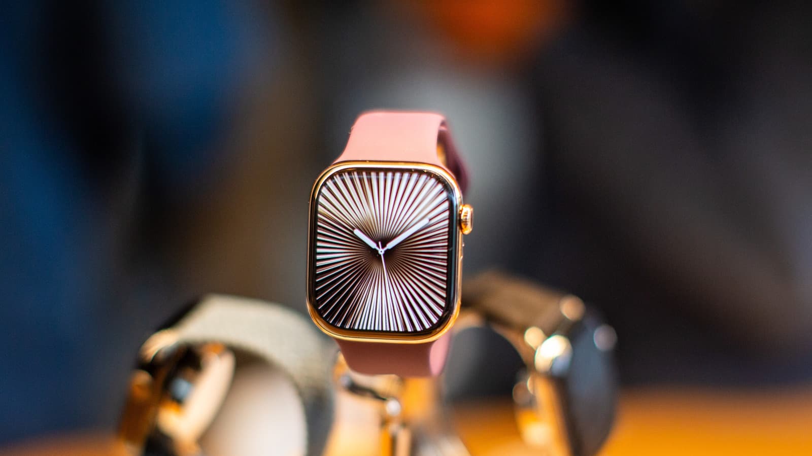How to change and customize your Apple Watch face