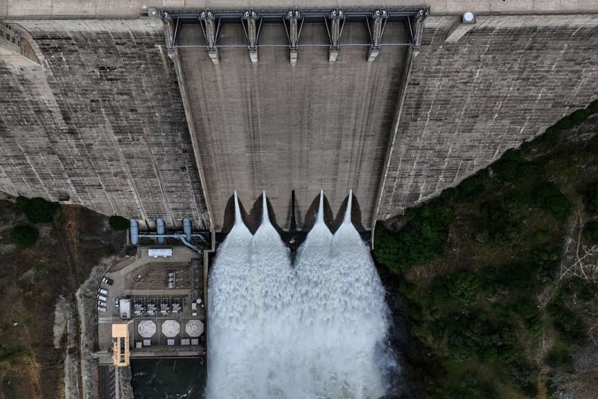 US says hackers are targeting vulnerable water systems with the help of AI
