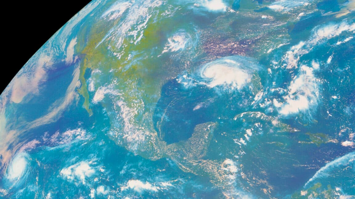 Update to Google’s AI weather model improves forecast accuracy