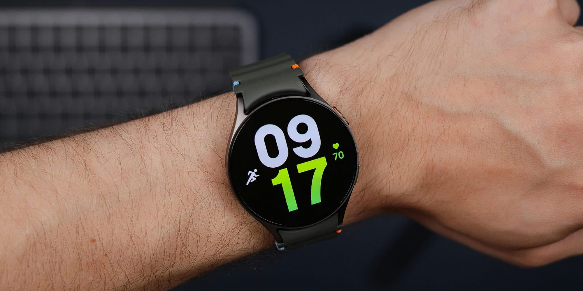 A round Apple Watch is possible, but an Apple Ring more likely