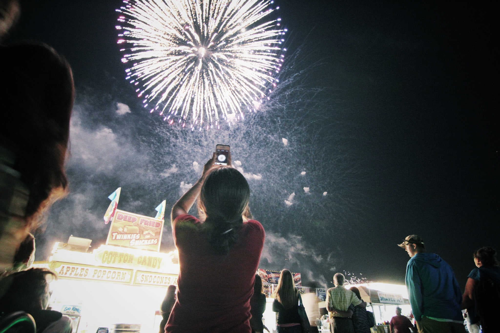 How to take fabulous fireworks photos with your iPhone