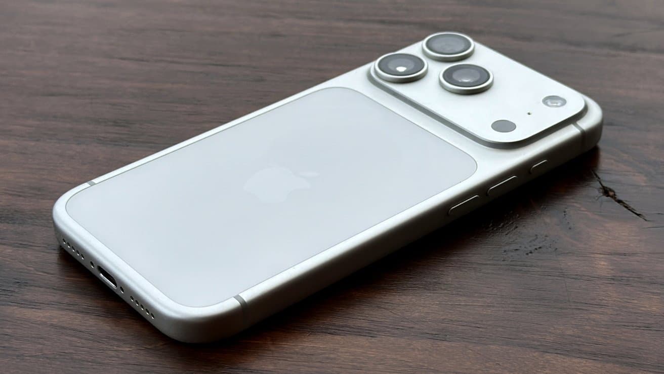 New rumor counters that all-glass 20th-anniversary iPhone will still happen