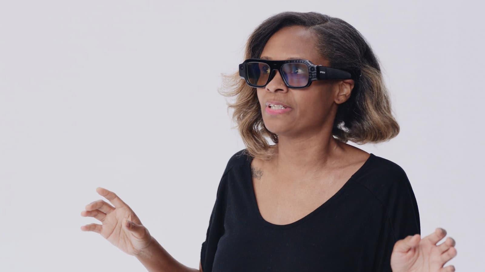 Snap's slimmed down AR Specs go on sale later this year for $2,195