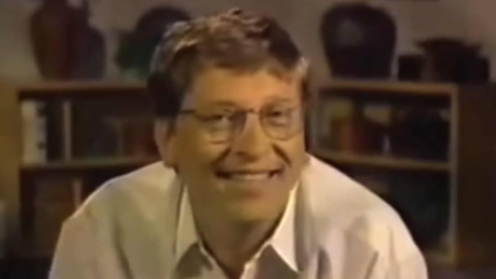 Today in Apple history: Microsoft throws Apple a $150 million lifeline