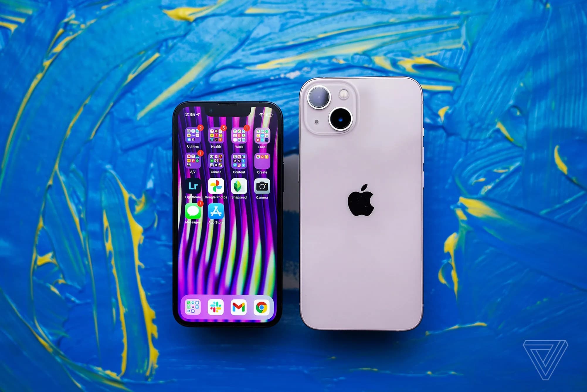 iPhone Handoff will seamlessly share one number between two phones