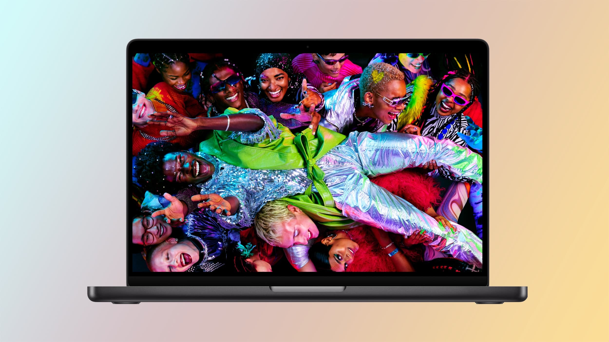 Amazon Just Knocked $900 Off Apple's Latest 16-Inch MacBook Pro
