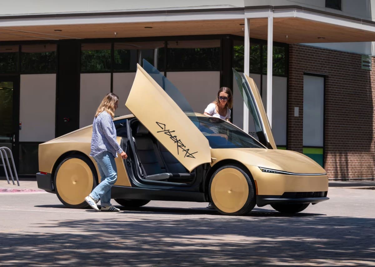 No little kids allowed, and other new info about Tesla’s Cybercab