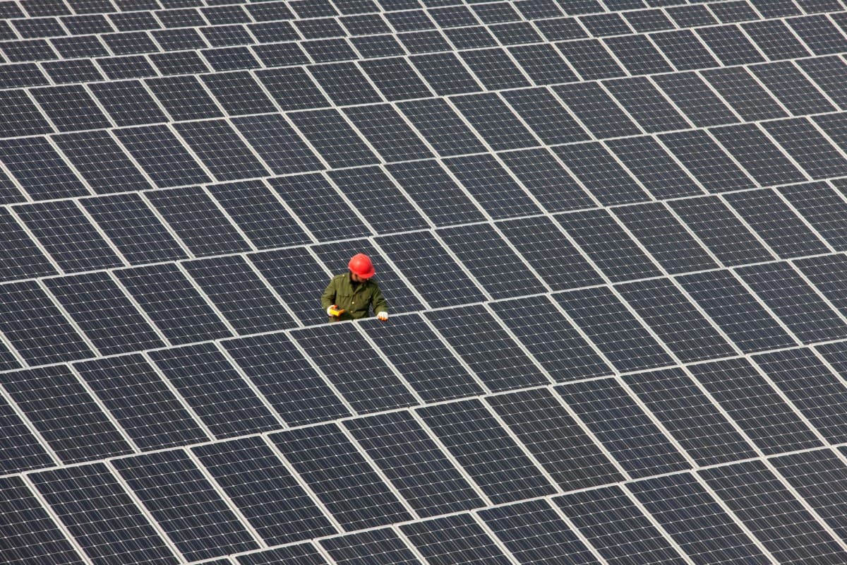 Tesla wants to build a $10B solar factory in Texas