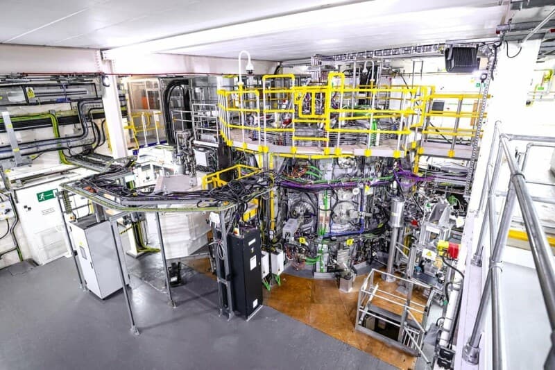 Brit boffins boast of beating barriers to building fusion power
