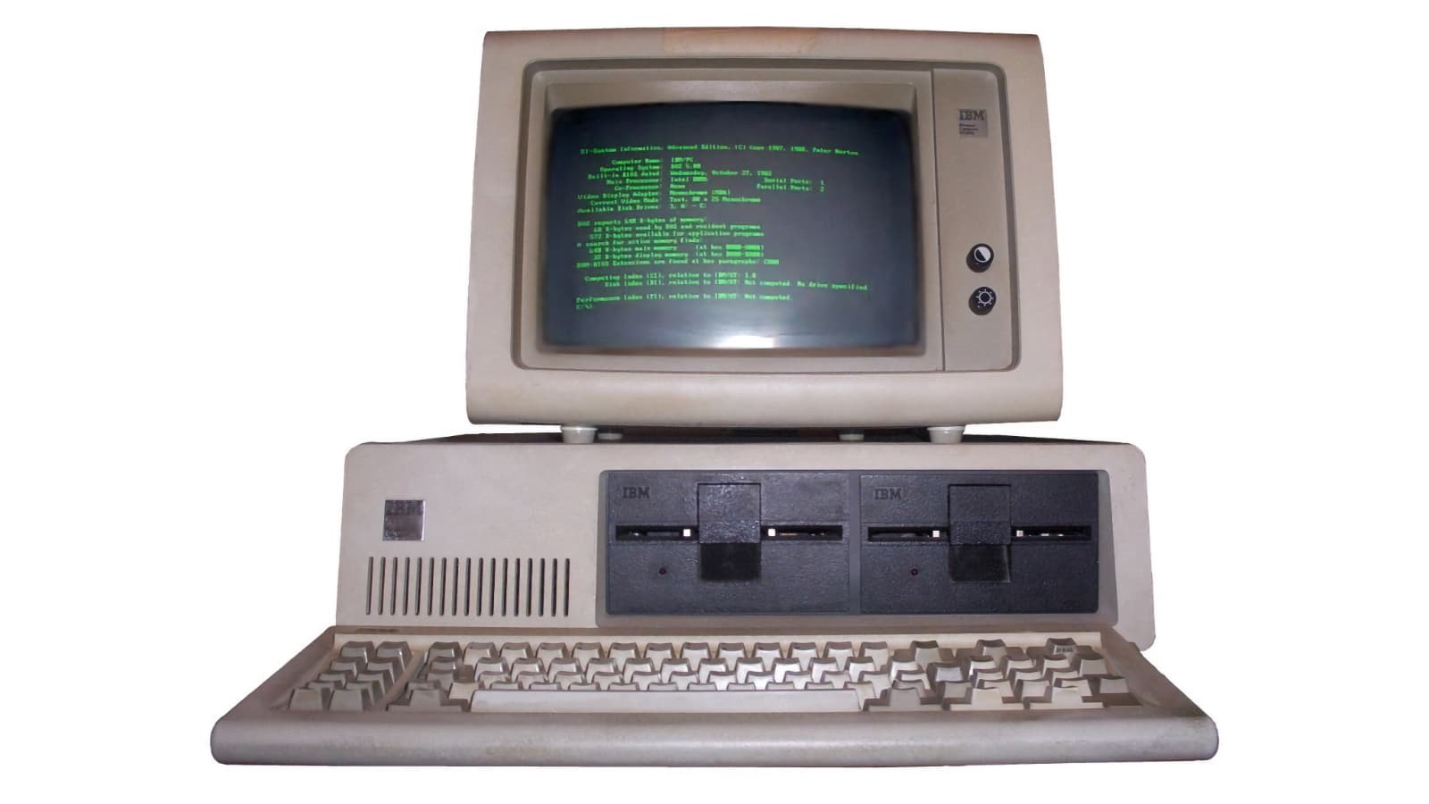 Today in Apple history: Apple’s war with IBM commences