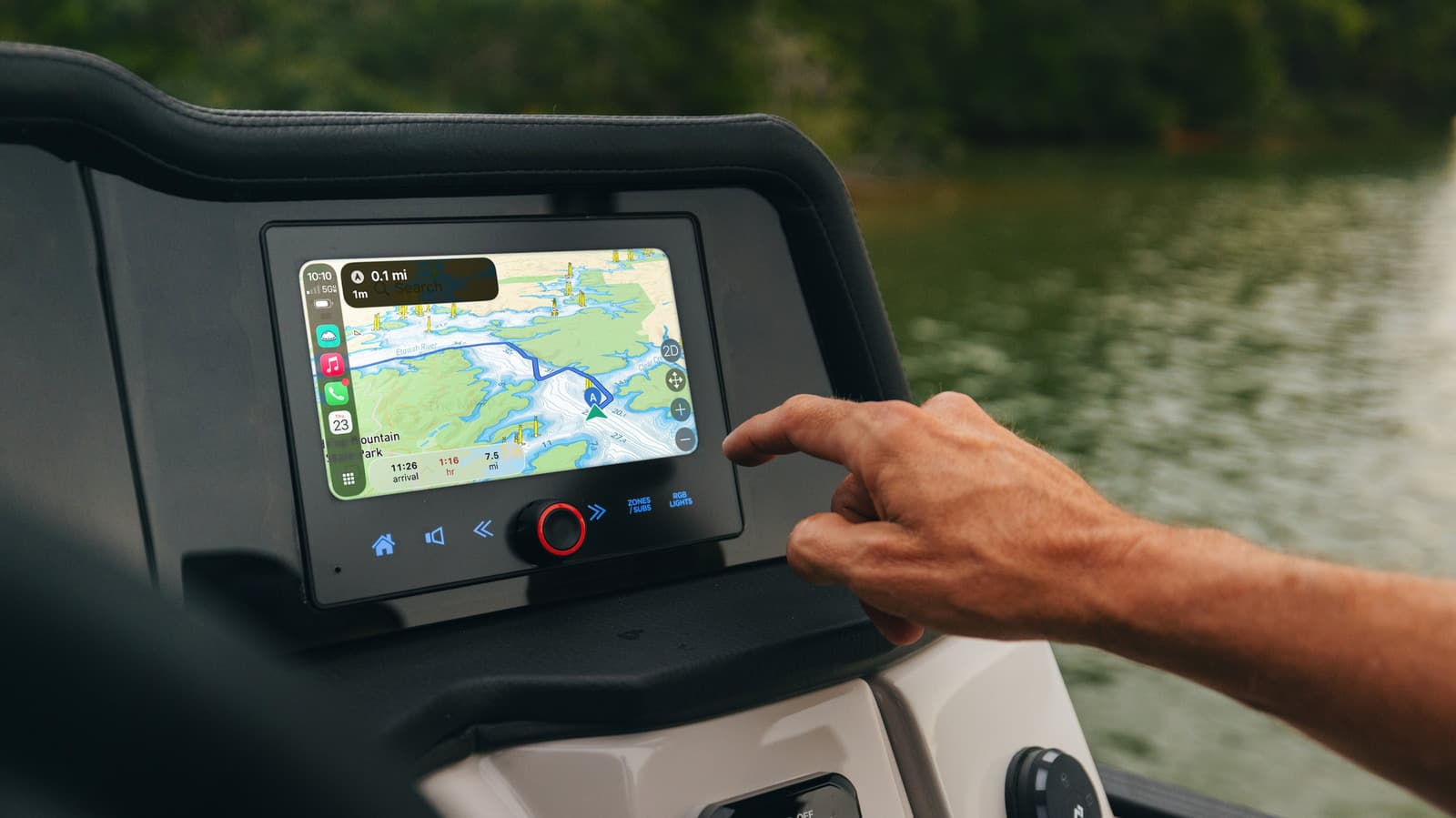 MasterCraft brings CarPlay and Android Auto to its pontoon boats
