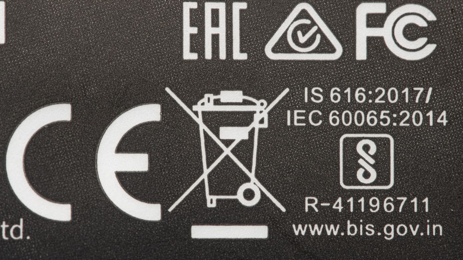 Here's what that trash can with an X icon means on your electronics