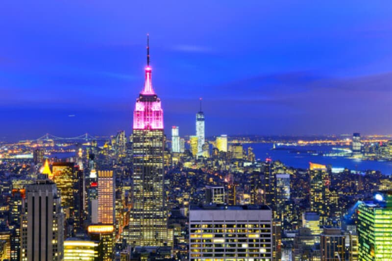 New York becomes first state to halt datacenter buildouts