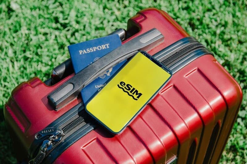Best eSIM for travel 2026: which one offers the best value for money?