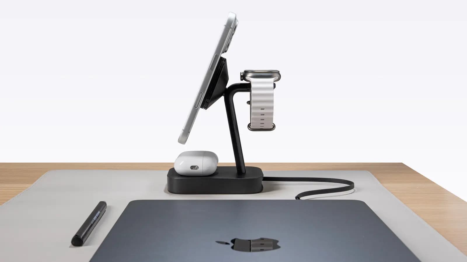 Mophie fixes flaws in wireless charging with new StealthCharge system