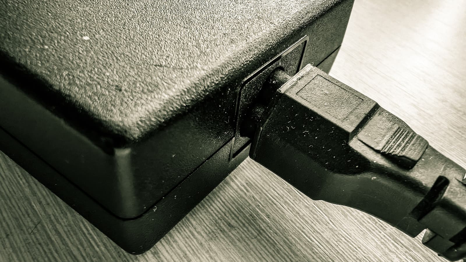 Why bulky laptop chargers are a relic of the past