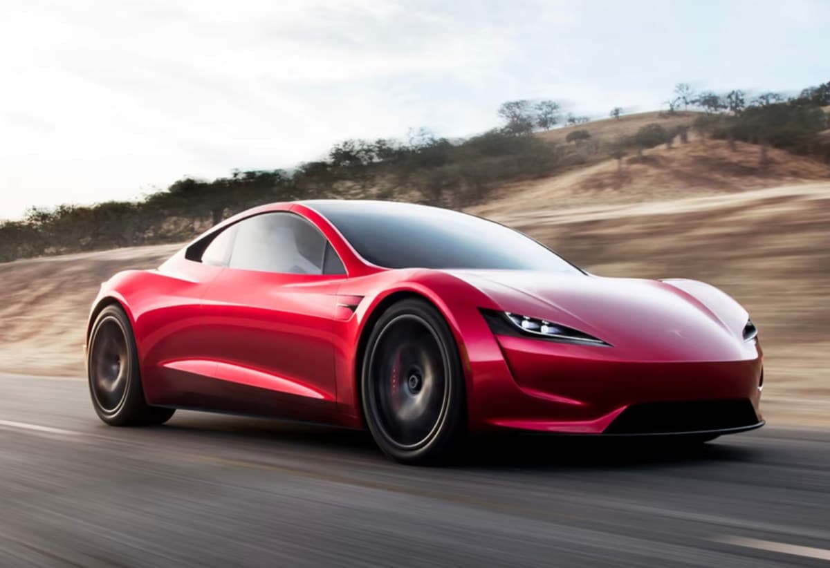Tesla says it will finally unveil the second generation Roadster on October 1